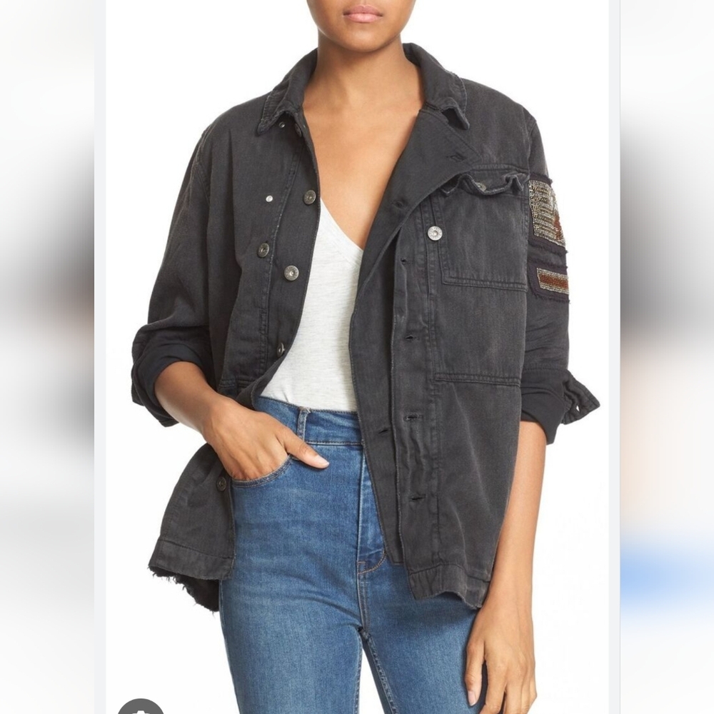 Free PEOPLE Sz.M. Distressed (Women's) Black Denim Jacket.‎ Military Style